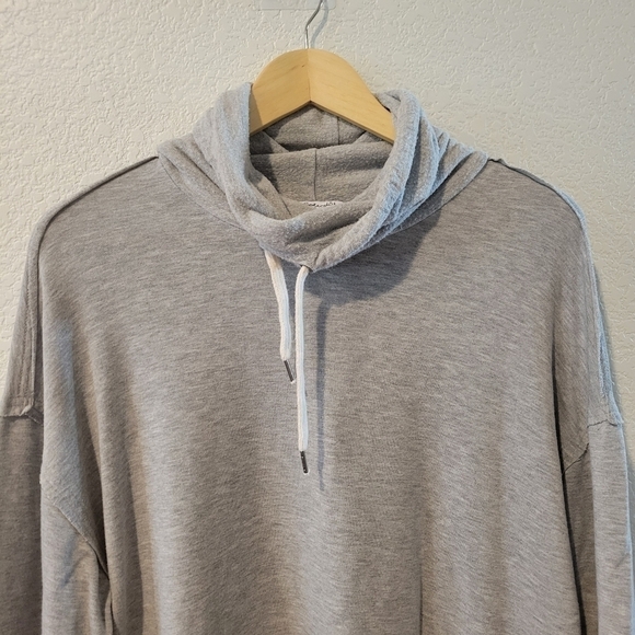 Splendid Anthropologie Cowl Neck Pullover Sweater XS - Picture 4 of 10